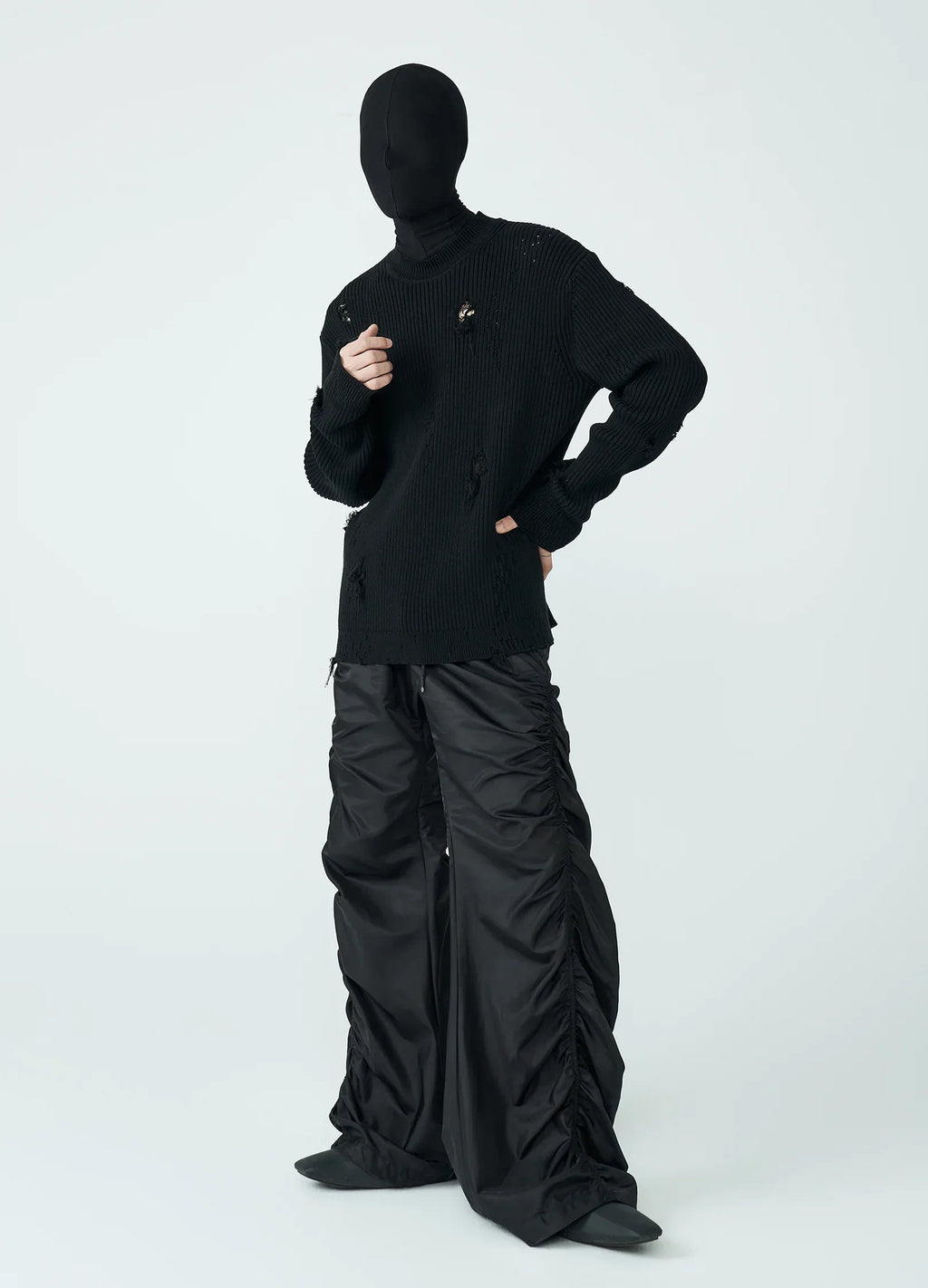 22FW Frayed Harmony Knit Sweater