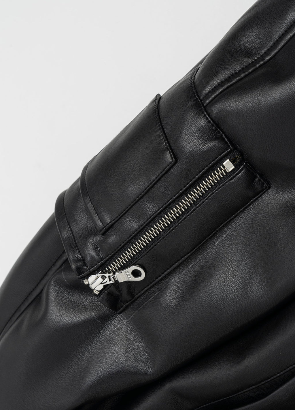 23FW Guardian PU Leather Down Jacket