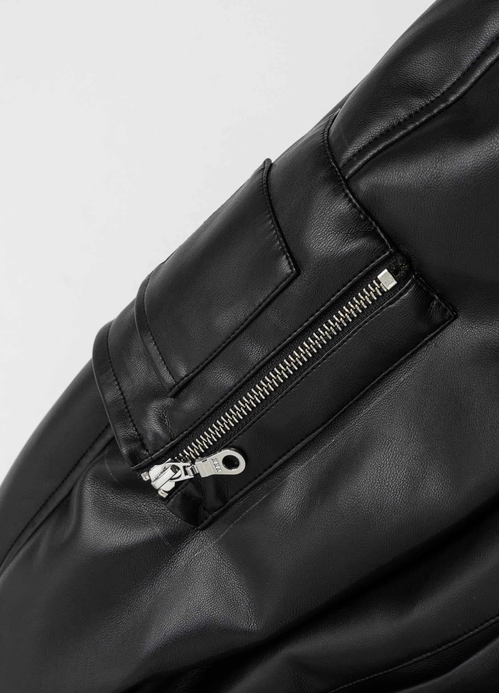 23FW Guardian PU Leather Down Jacket