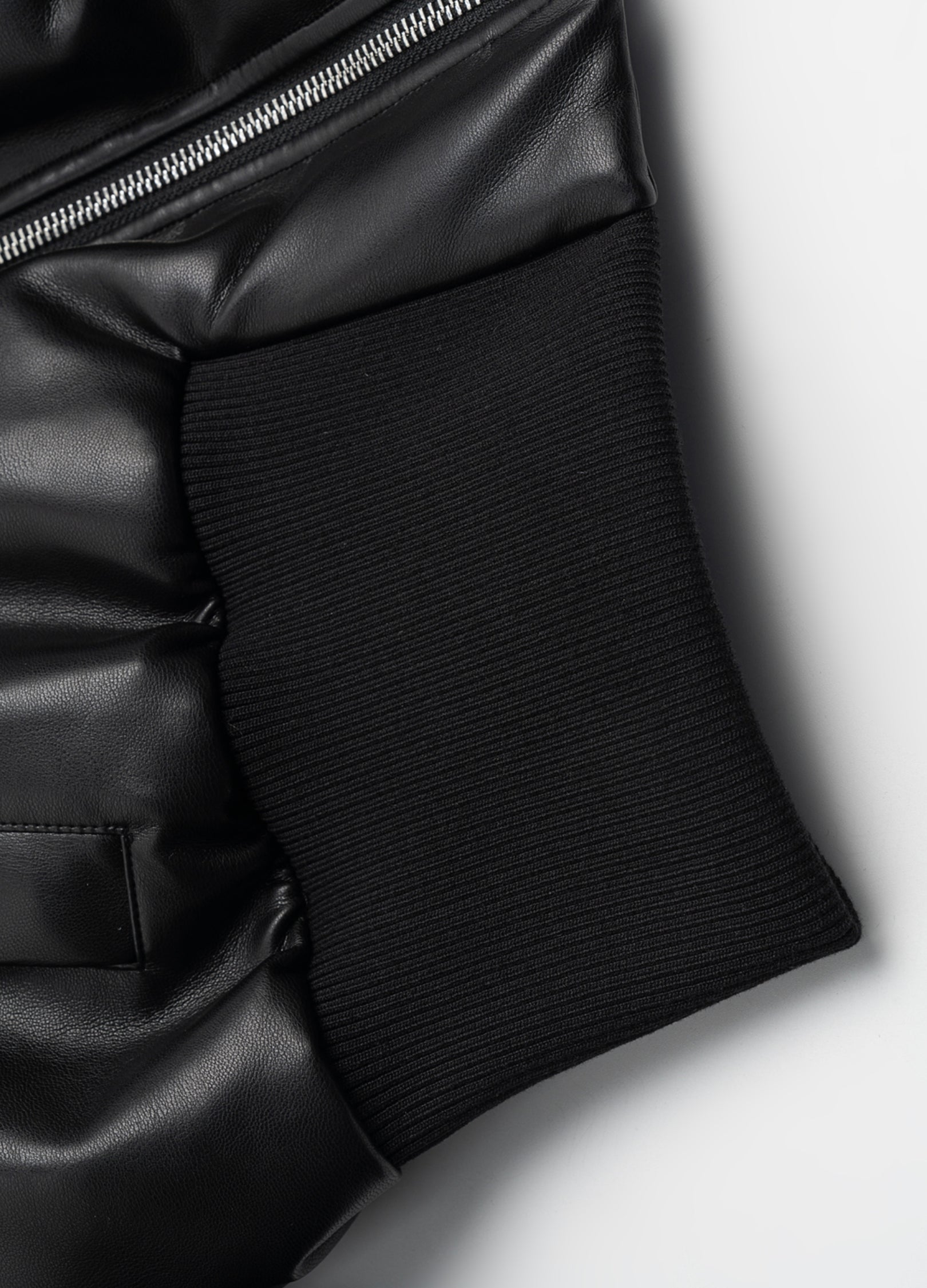 23FW Guardian PU Leather Down Jacket