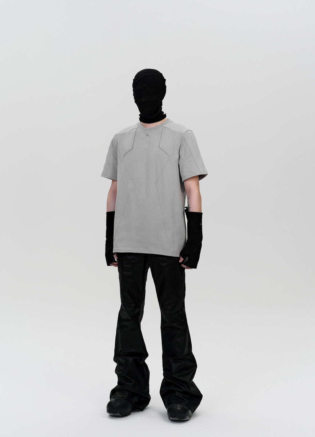 25SS MONO STRUCTURE CUT TEE