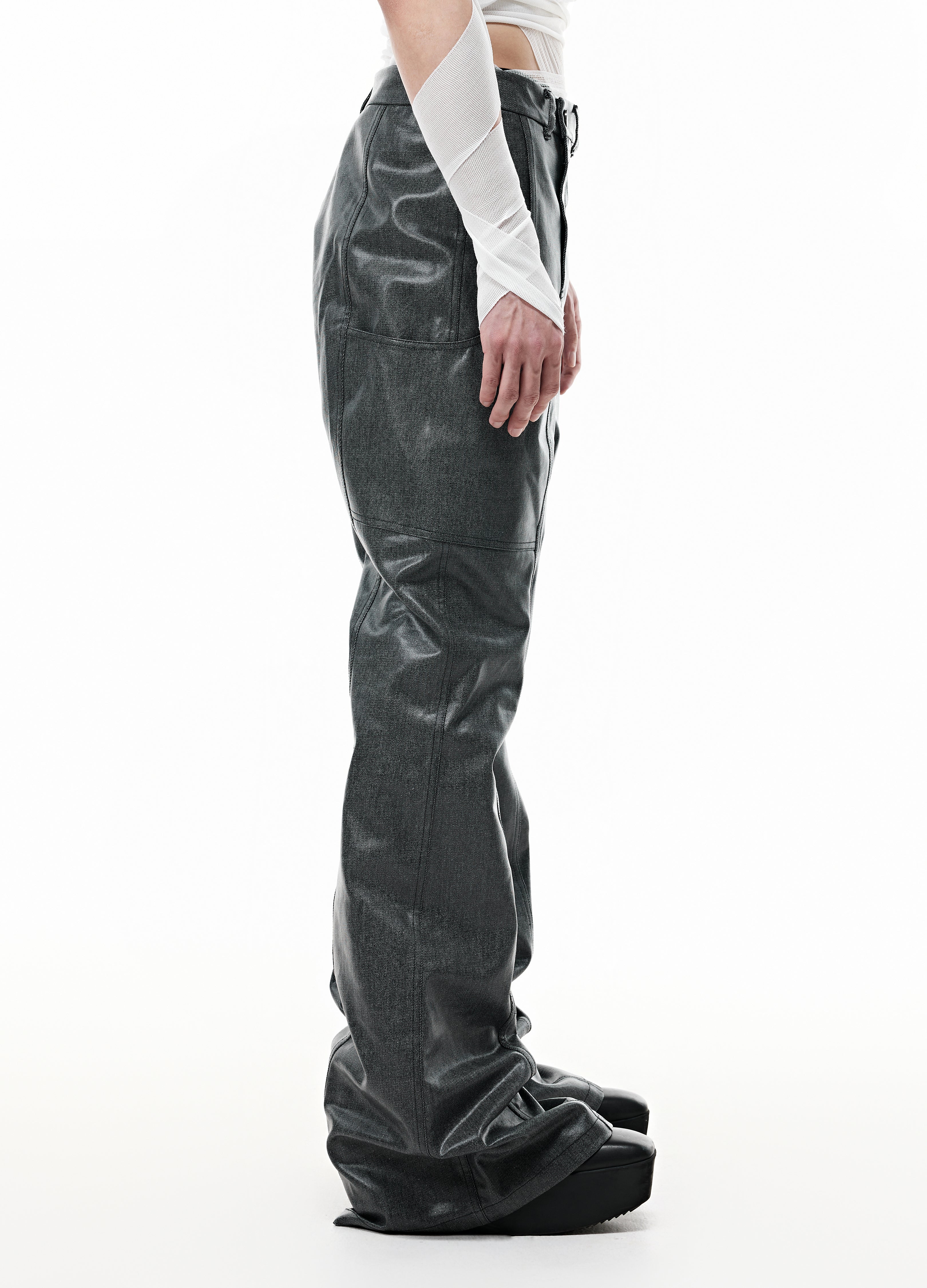 WAXED DRAPE DIVIDED PANTS