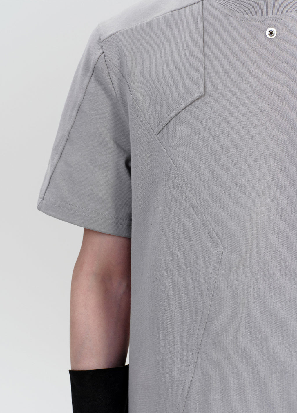 25SS MONO STRUCTURE CUT TEE
