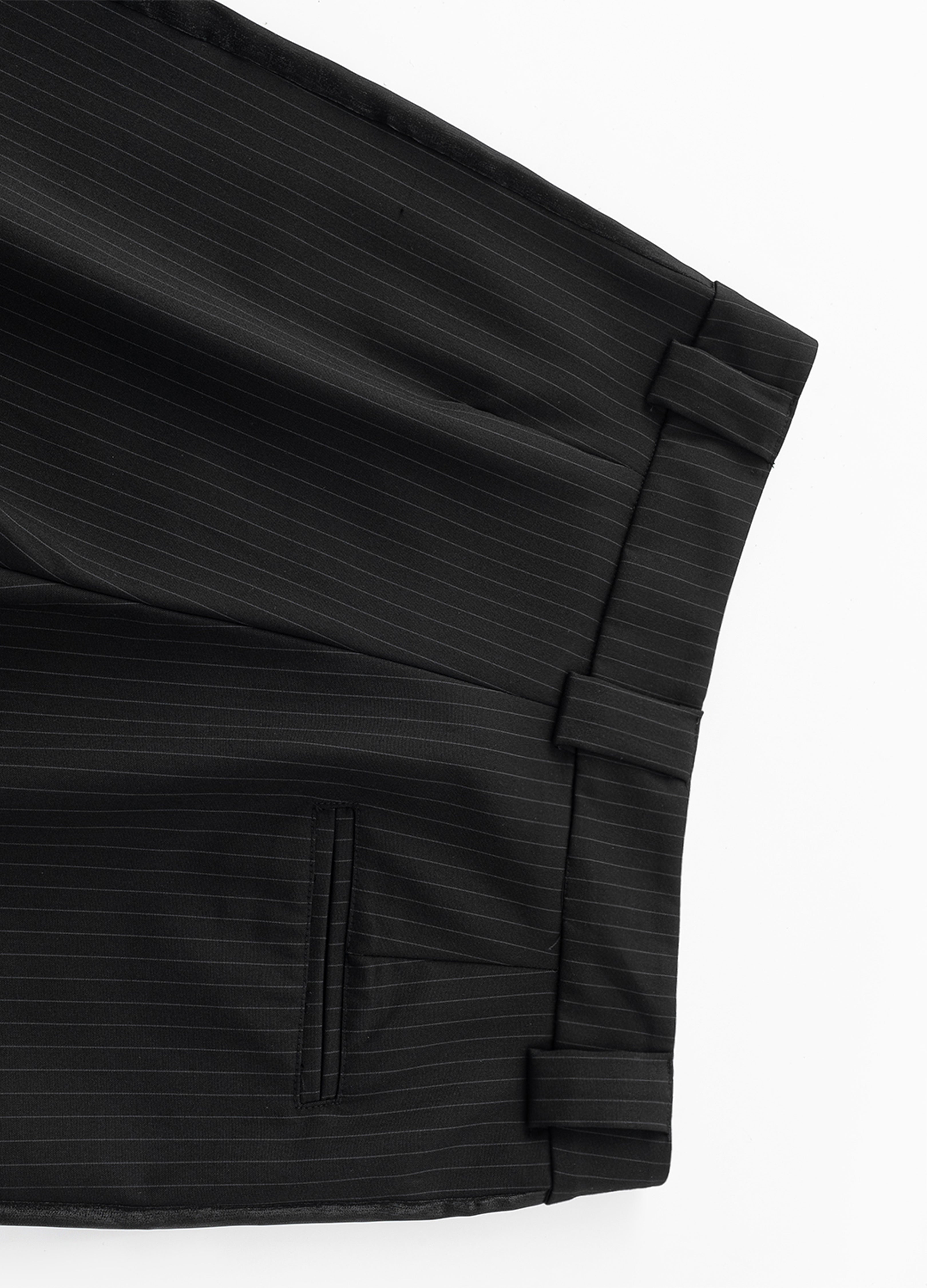 25SS STRIPED BLADE PLEATED SHORTS