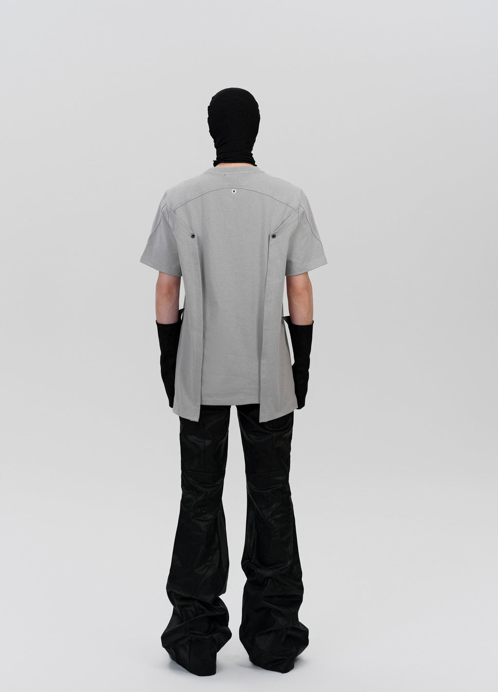 25SS MONO STRUCTURE CUT TEE