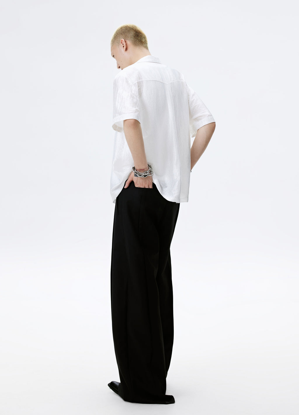 25SS WHITE BLACK TEXTURE SHINE SHIRT