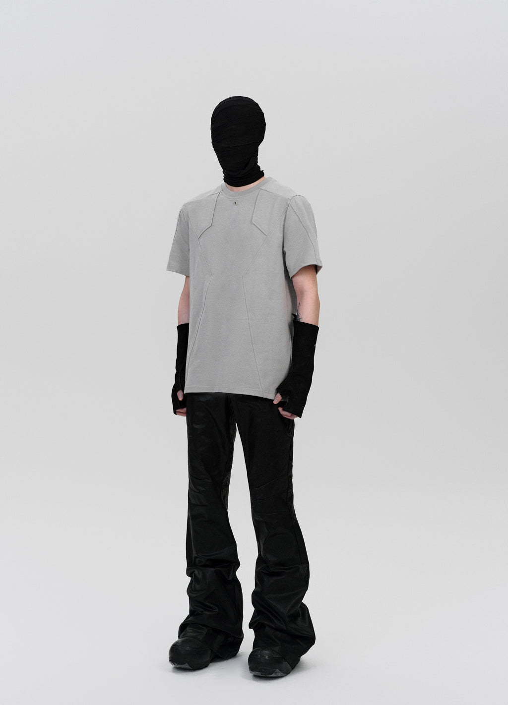 25SS MONO STRUCTURE CUT TEE