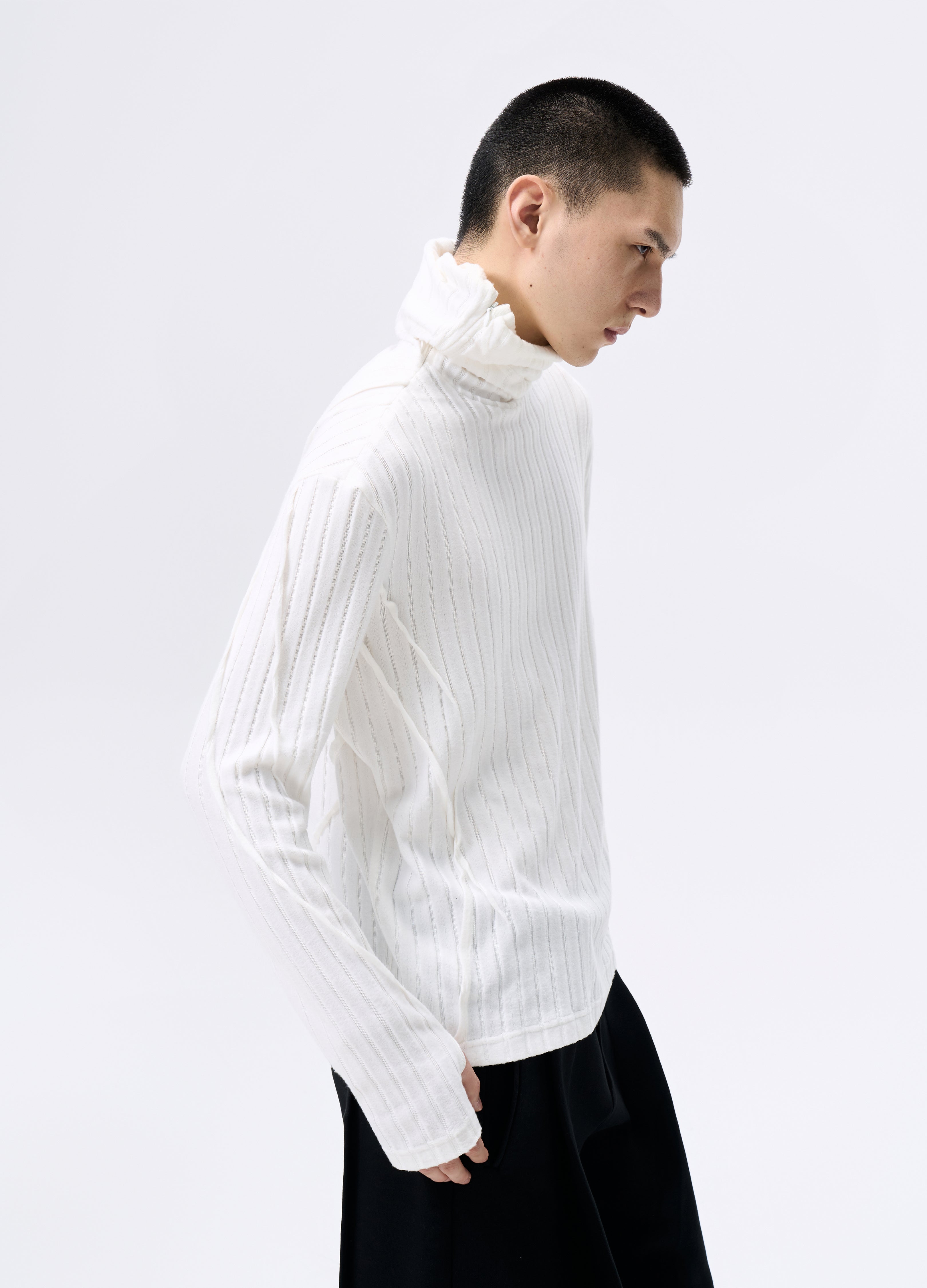 25FW MASKED STRIPE KNIT HOODIE