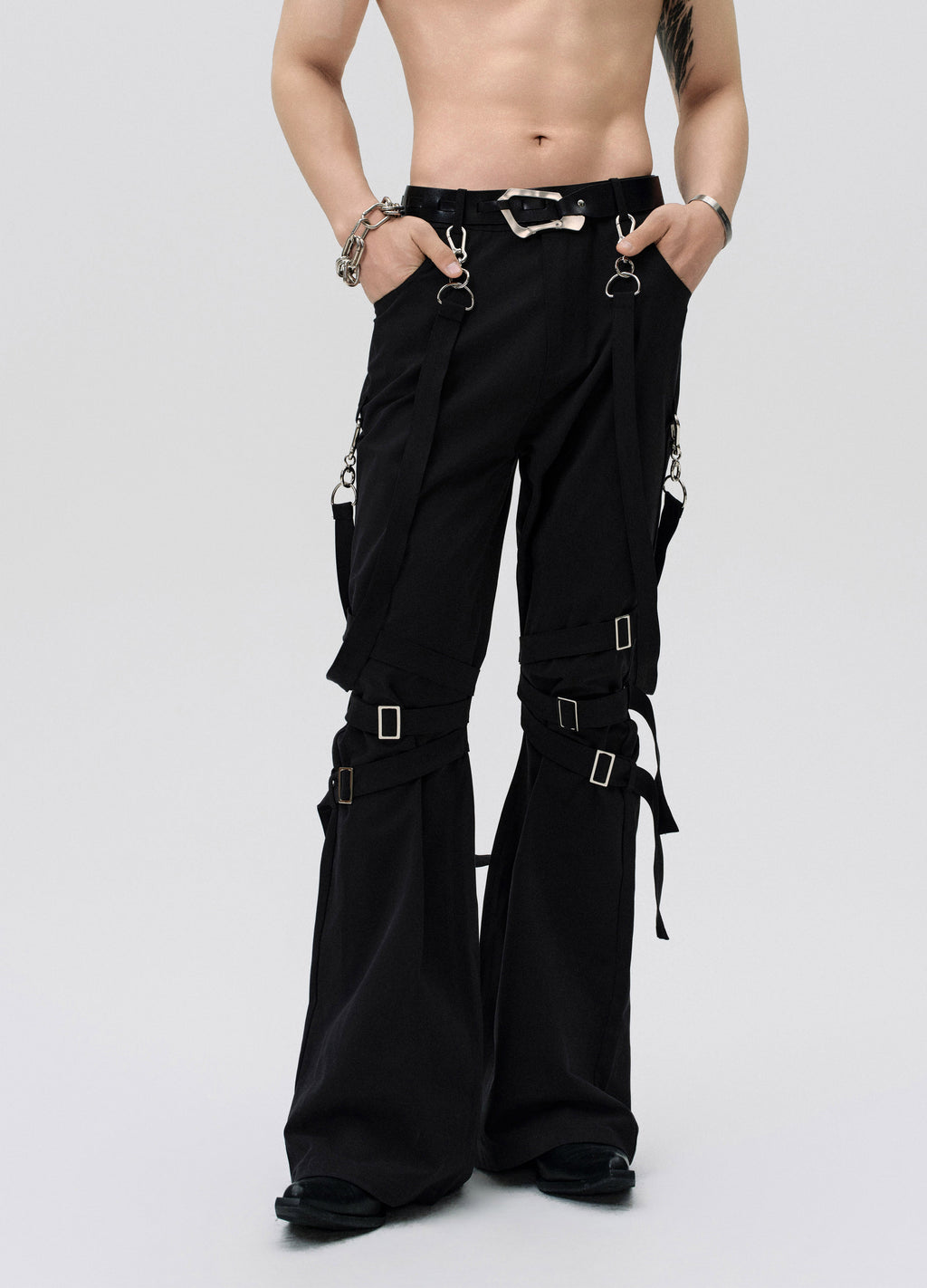 25SS STRAP FUSED FLARE PANTS