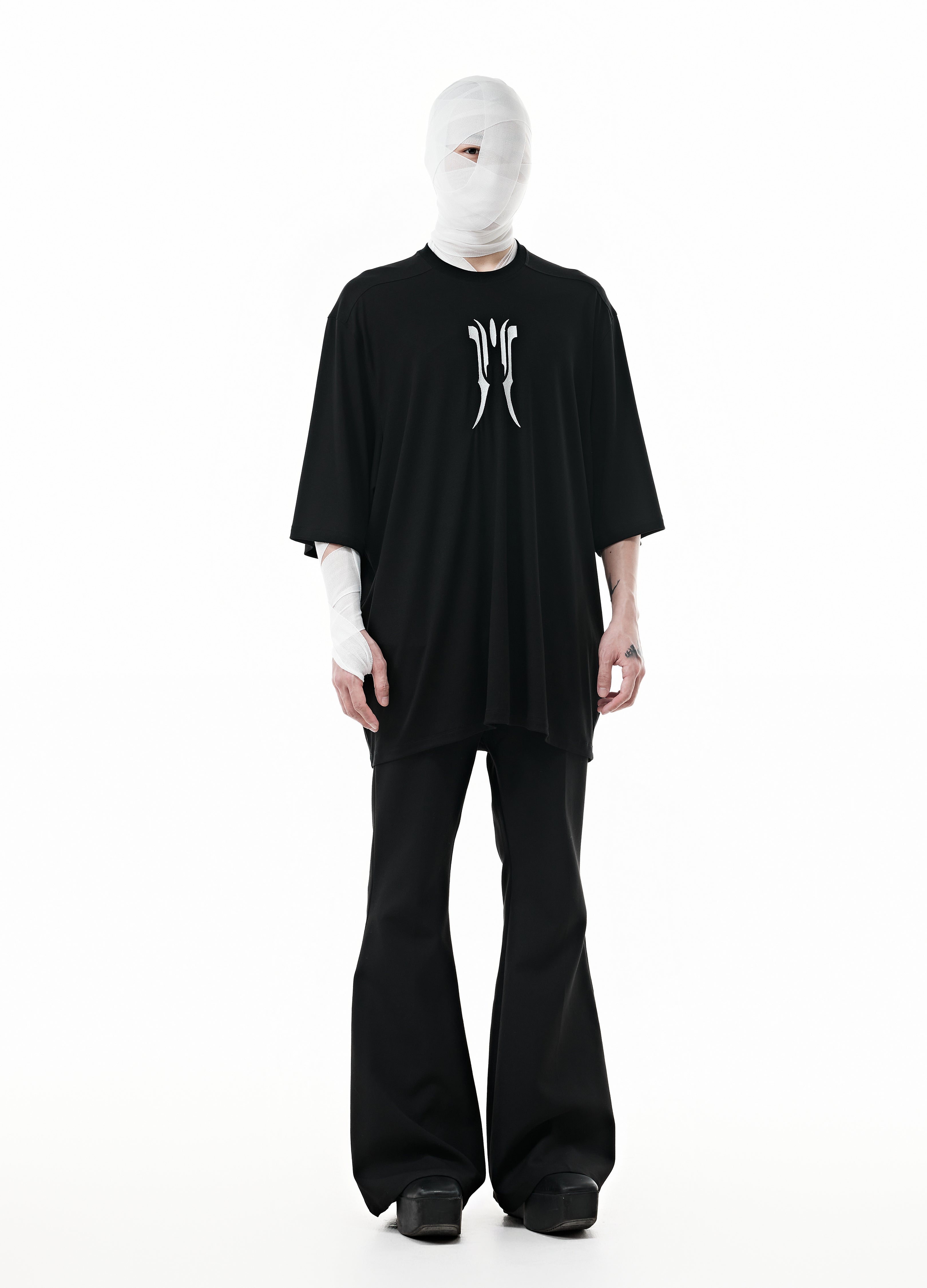 DARK EMBLEM OVERSIZED TEE