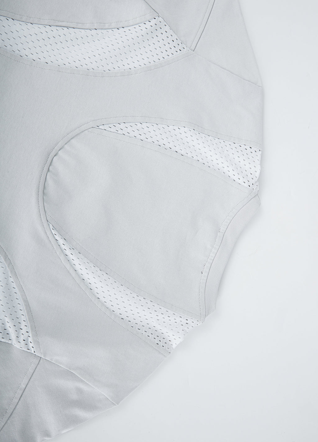 25SS MESH-PANEL TECH TEE