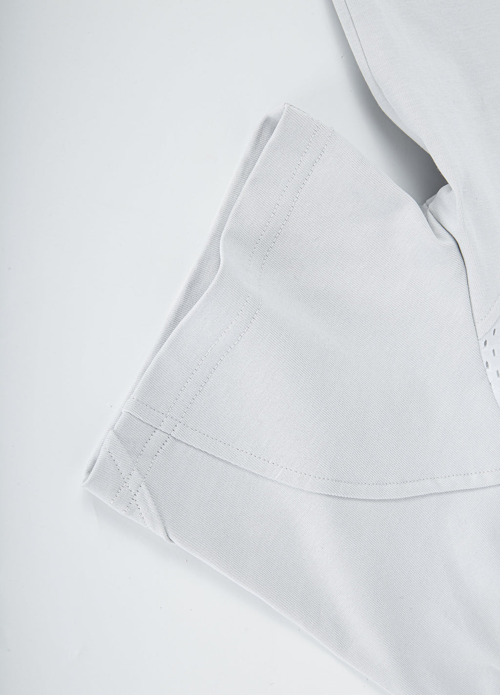 25SS MESH-PANEL TECH TEE