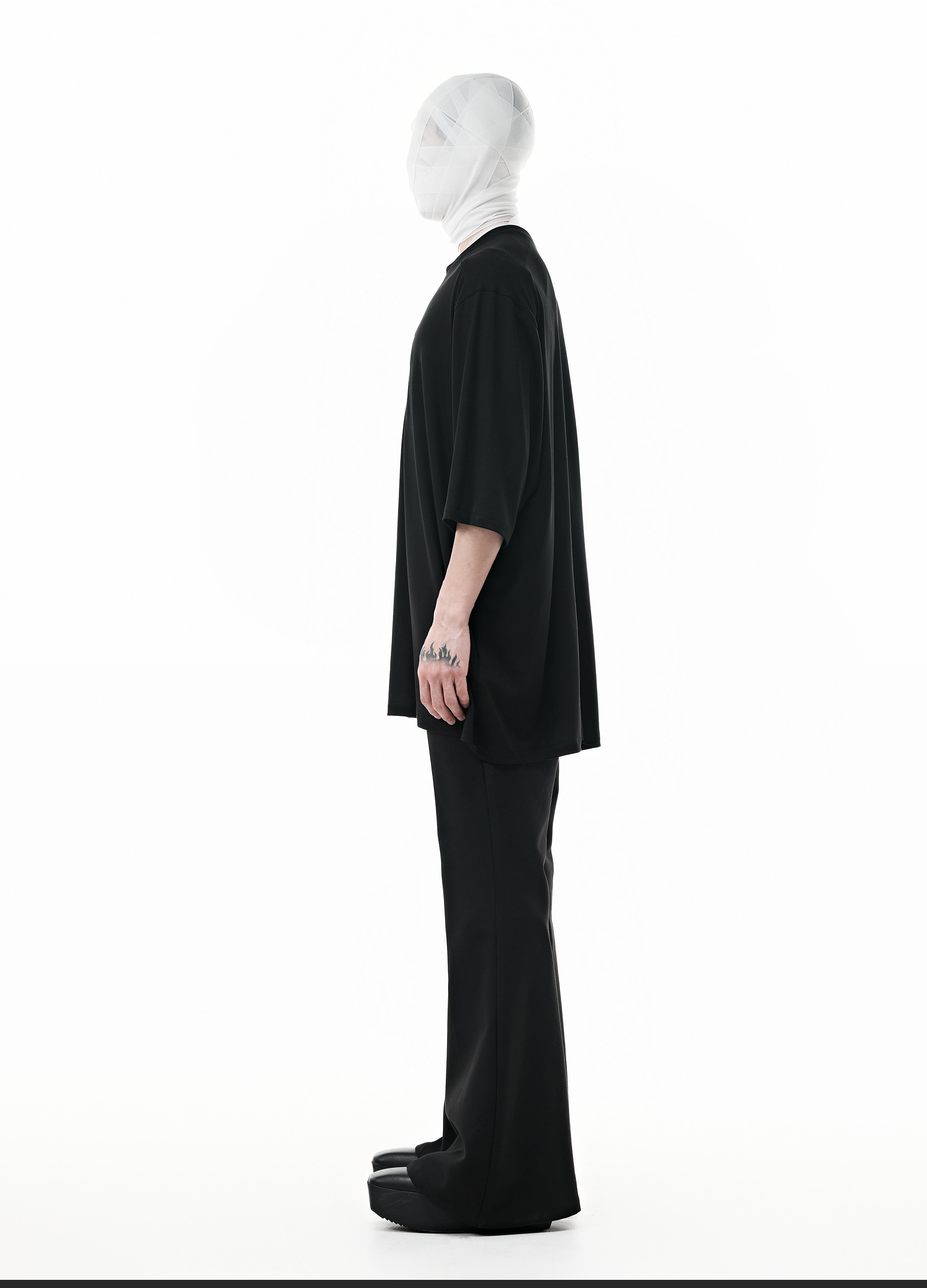 DARK EMBLEM OVERSIZED TEE