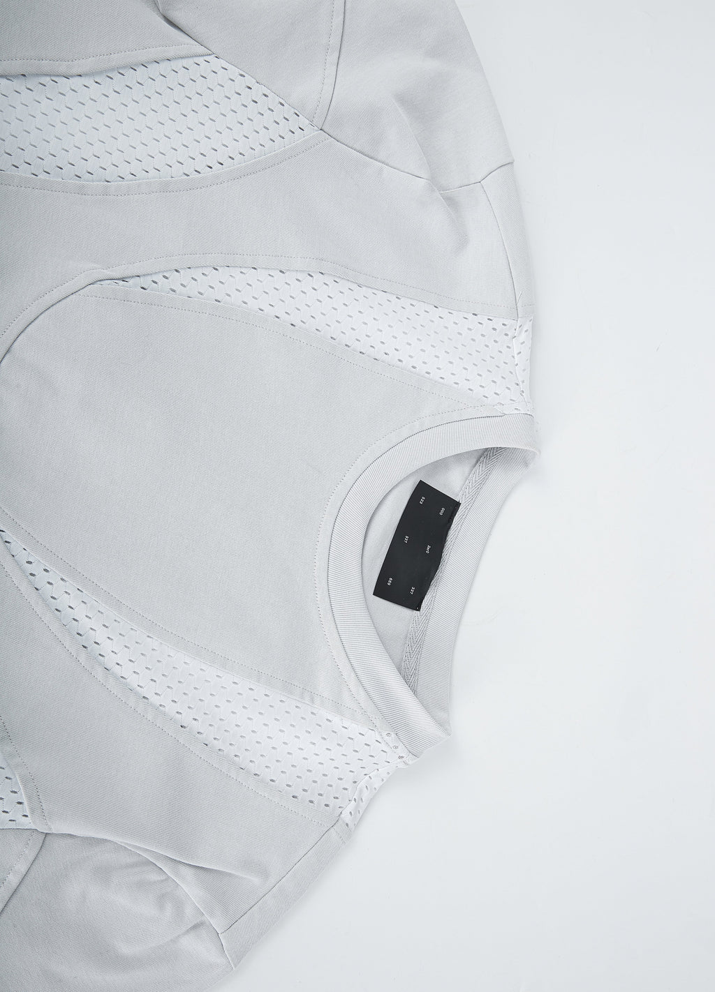 25SS MESH-PANEL TECH TEE