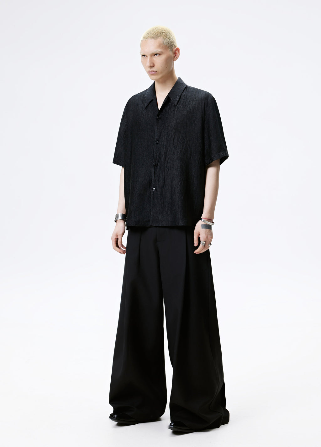 25SS WHITE BLACK TEXTURE SHINE SHIRT