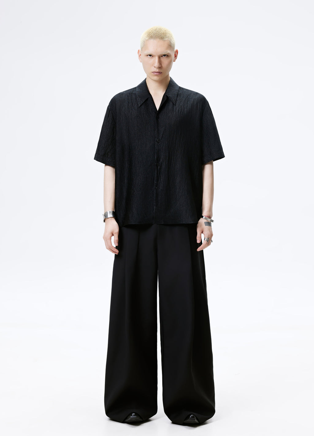 25SS WHITE BLACK TEXTURE SHINE SHIRT