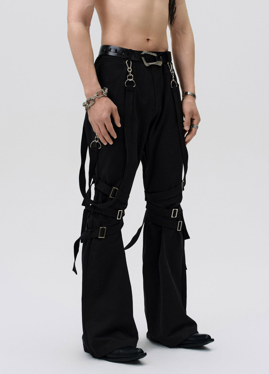 25SS STRAP FUSED FLARE PANTS