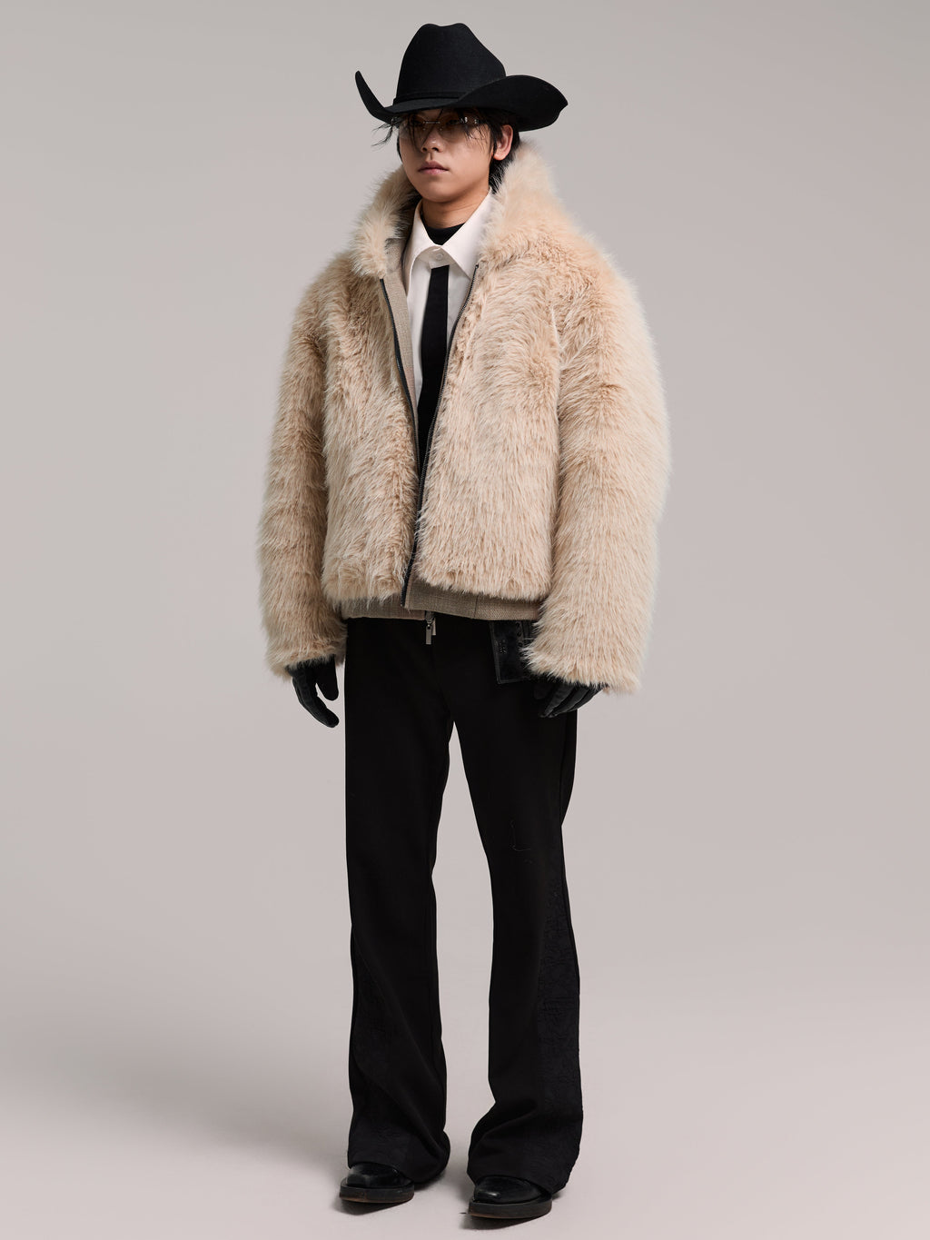 24AW „Vulture“ Samtjacke mit geschnitztem Innenfutter