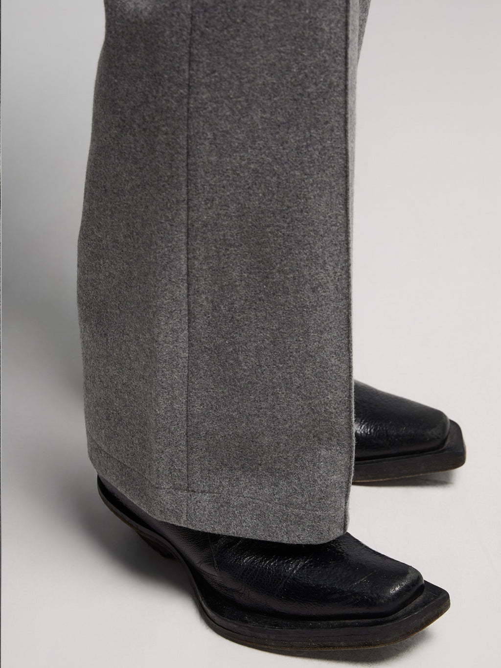 24AW Low Sat Gray Wool Bottoms