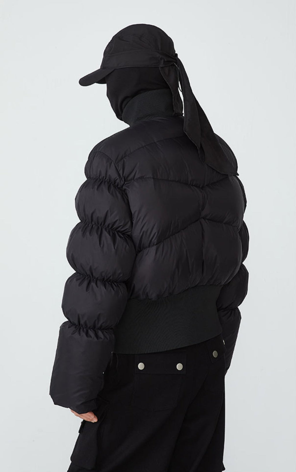 22FW Nocturnal Eclipse Crop Puffer