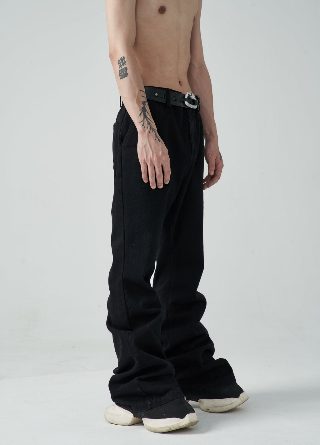 22SS TM Classic Jeans