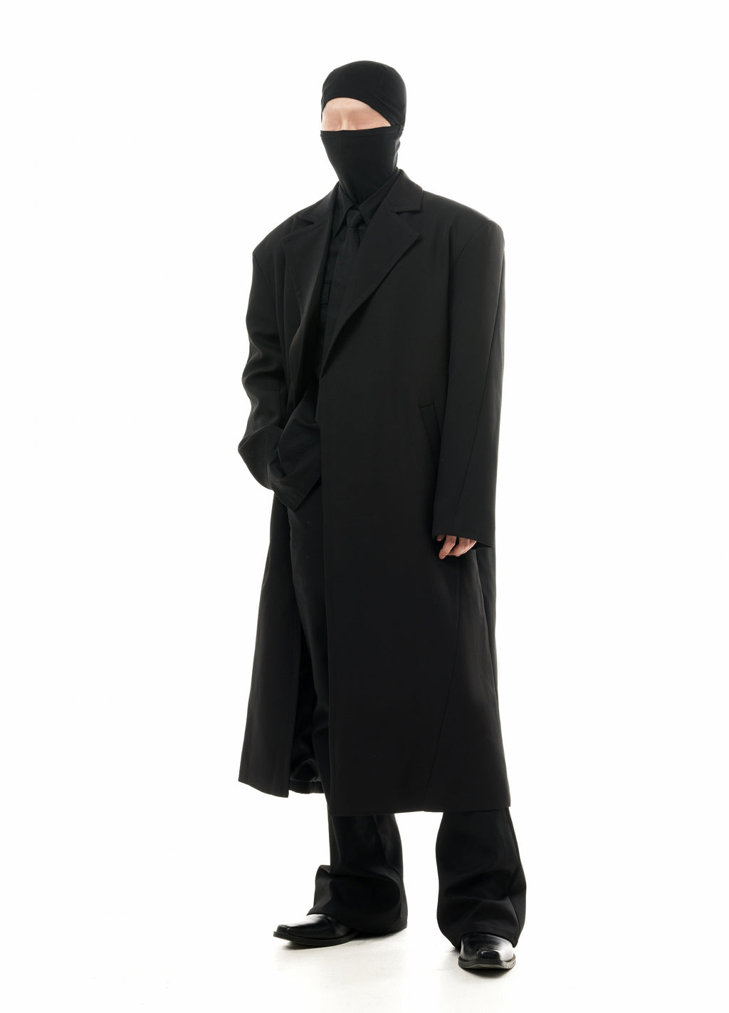 WAYNE BUTTONLESS COAT