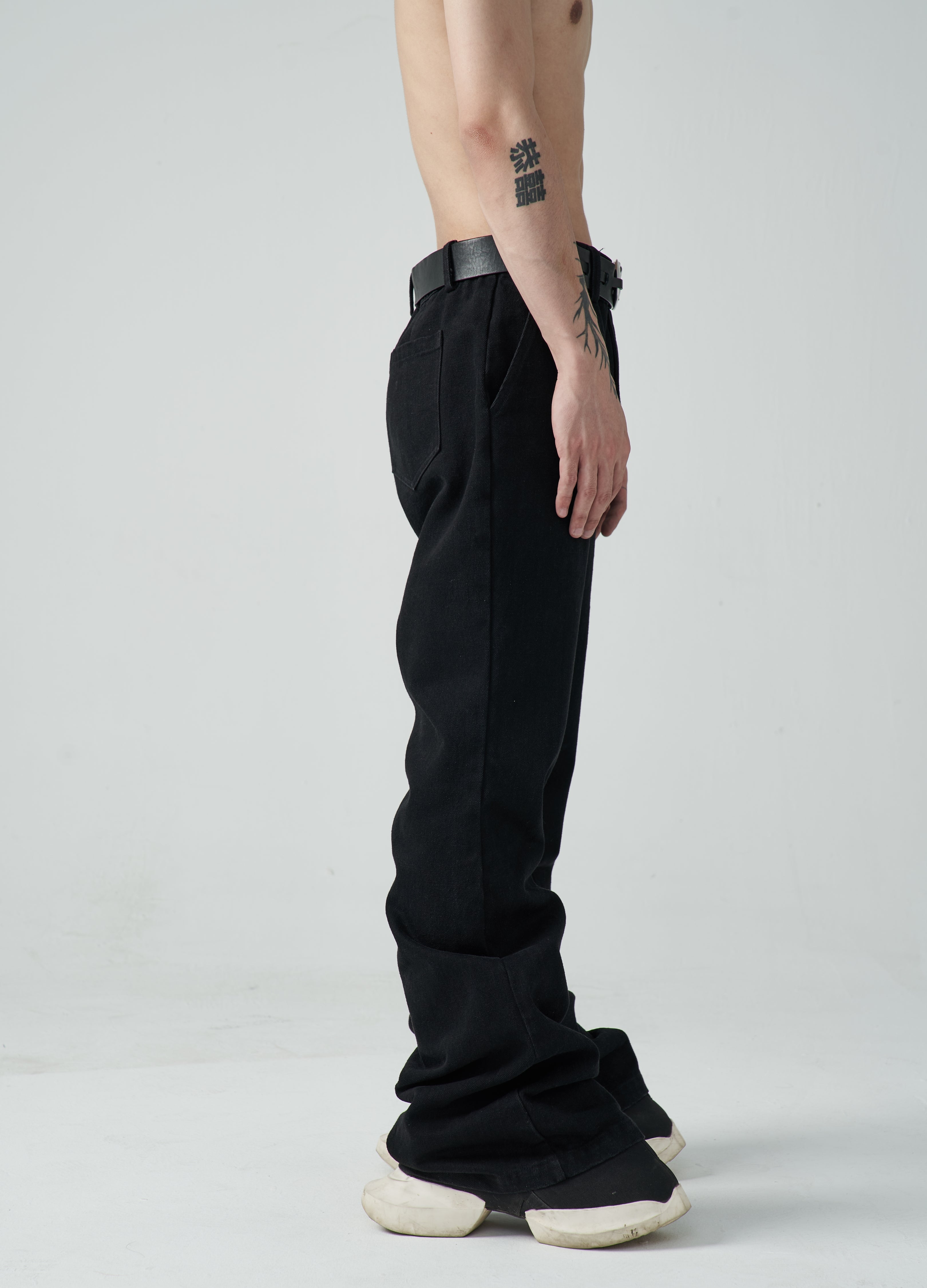 22SS TM Classic Jeans