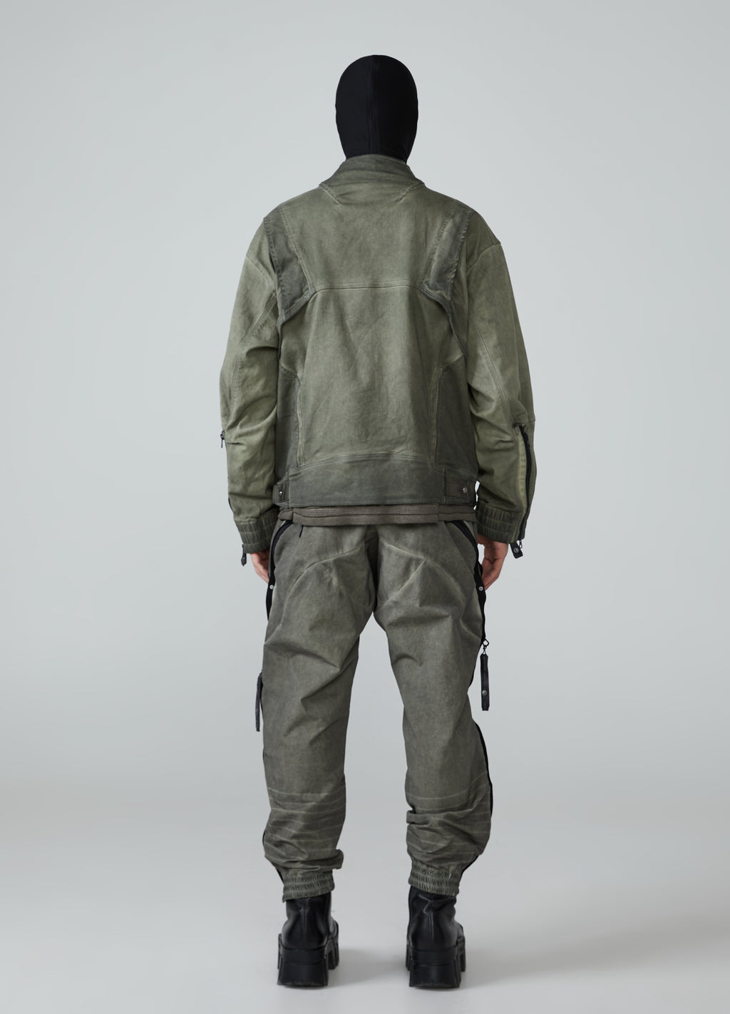 Wasteland Tapered Distressed Bottoms