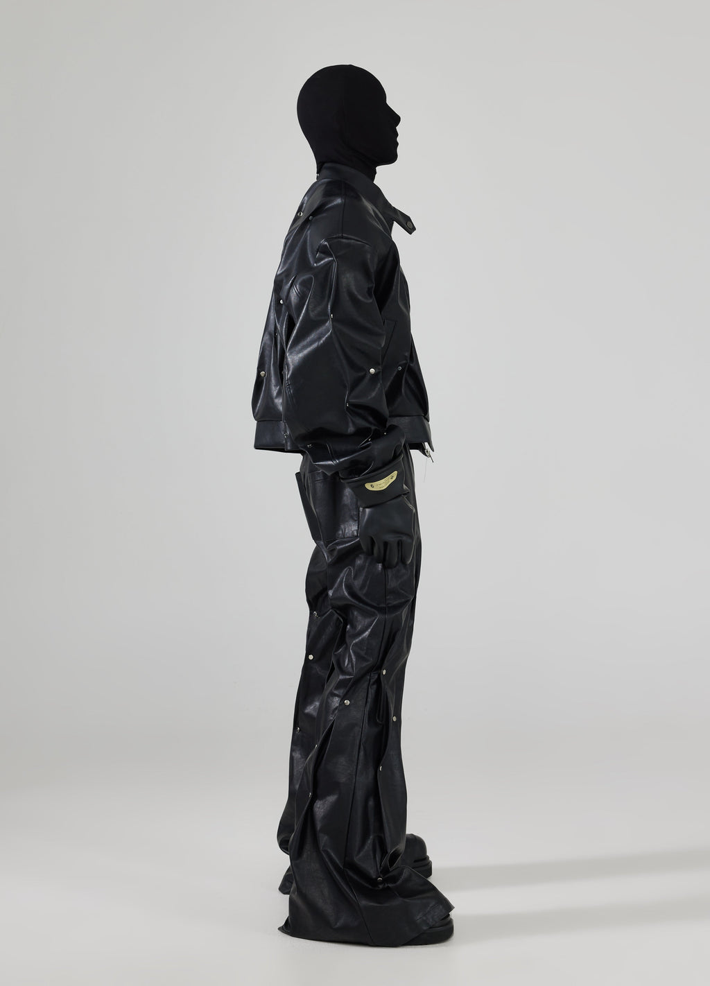 24FW Studded Cropped Jacket