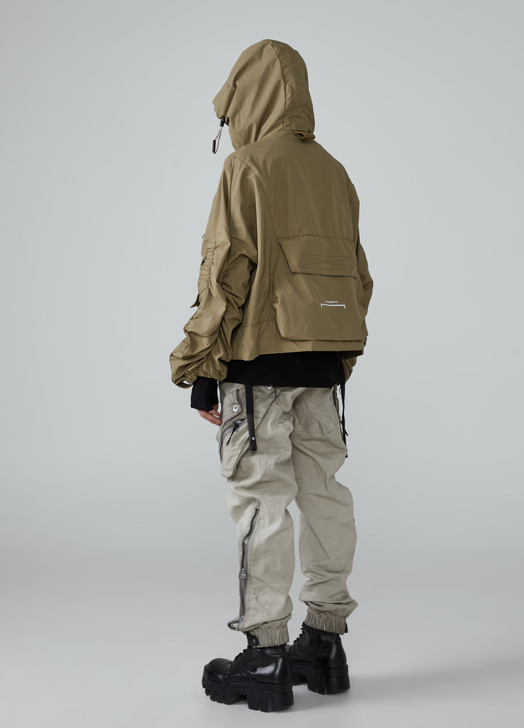 Wasteland Multi-Functional Hooded Windbreaker