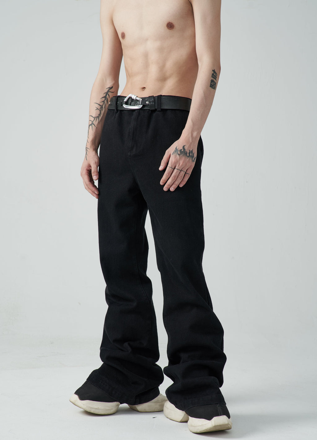 22SS TM Classic Jeans