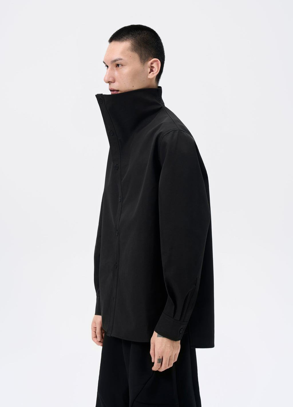 25FW HIGH-COLLAR SHADOW SHIRT