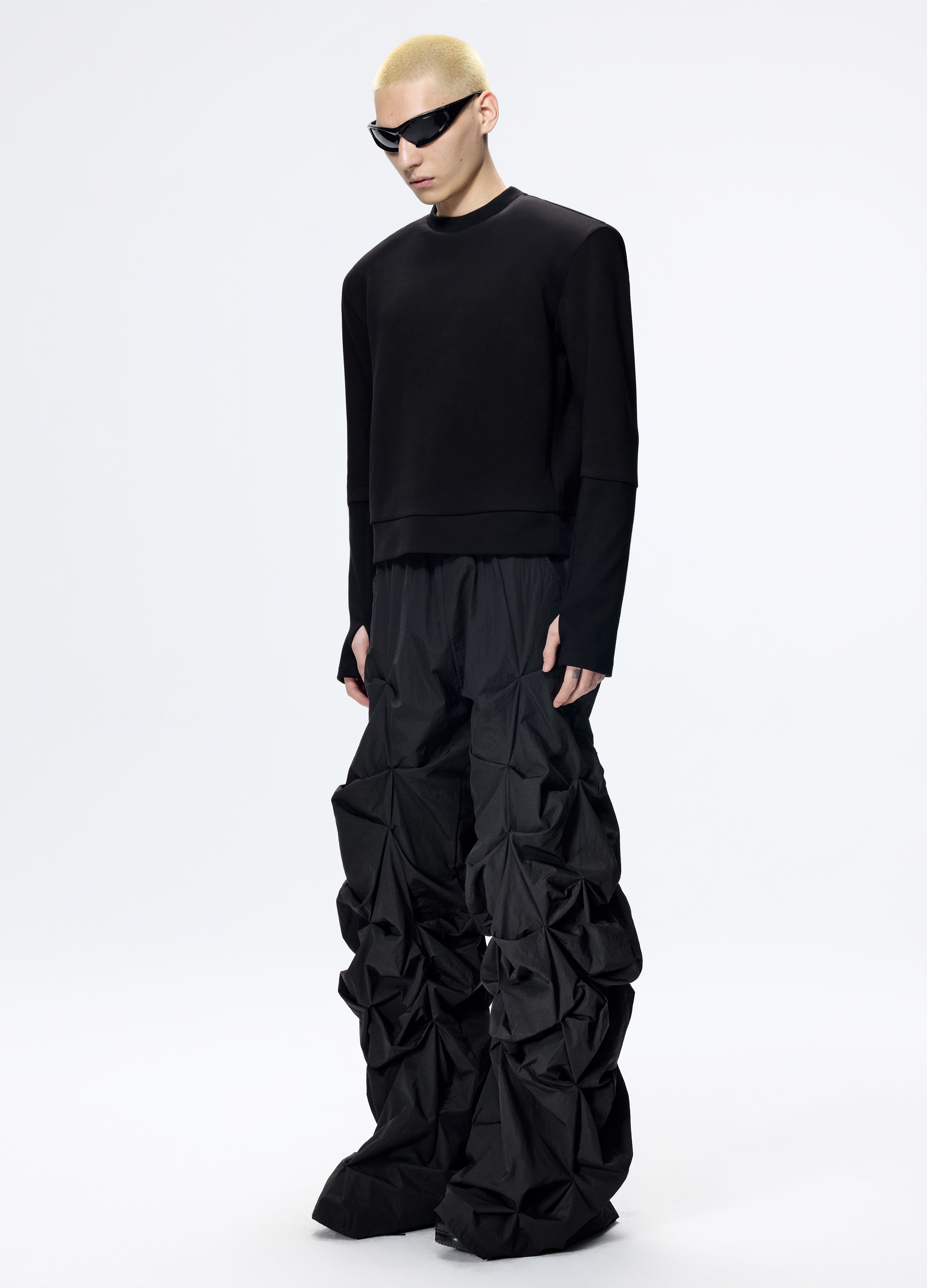 25FW STAPLE DETAIL CROPPED HOODIE