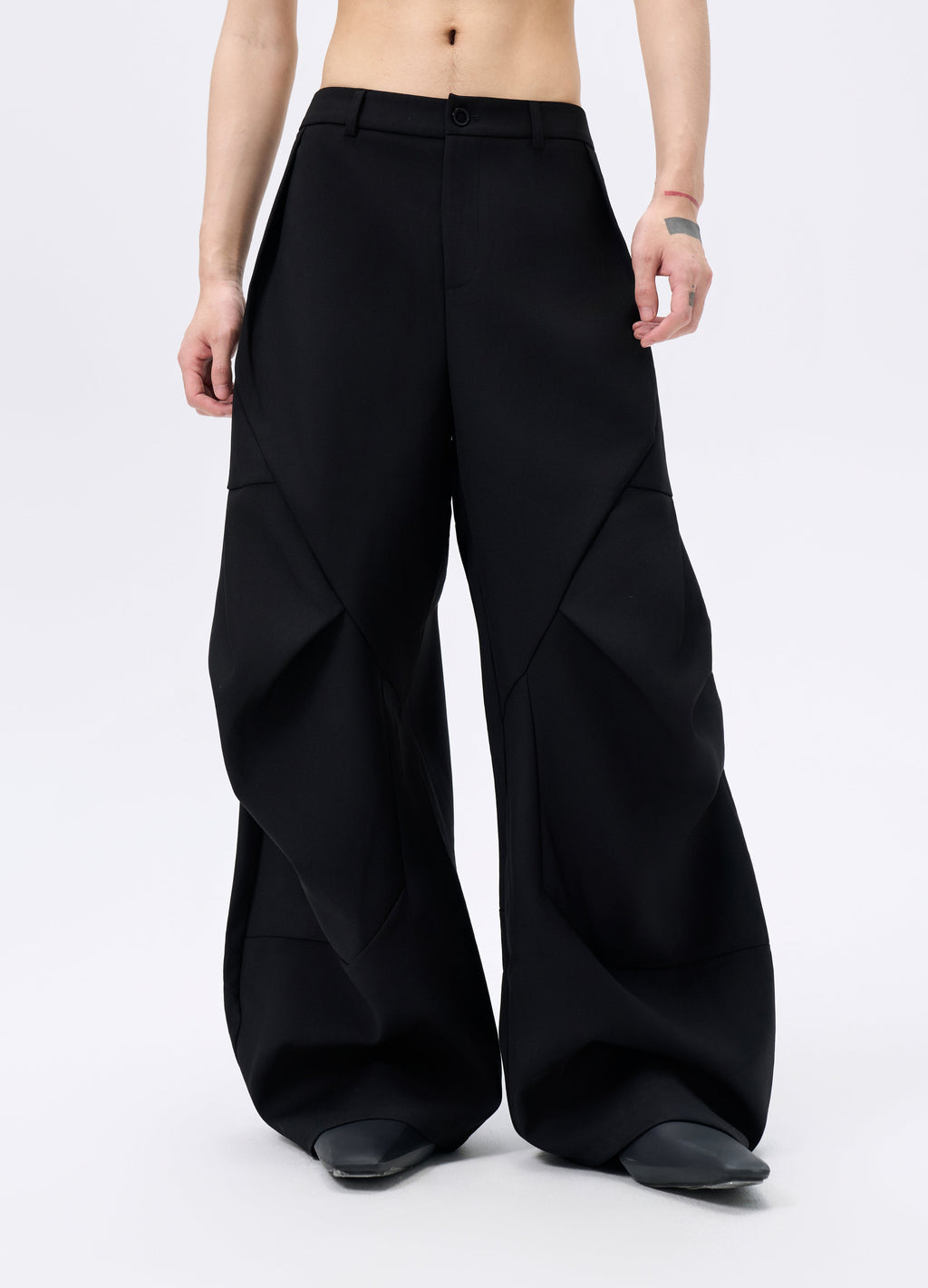 PANTALONS À COUPE SABRE PLISSÉS 25FW