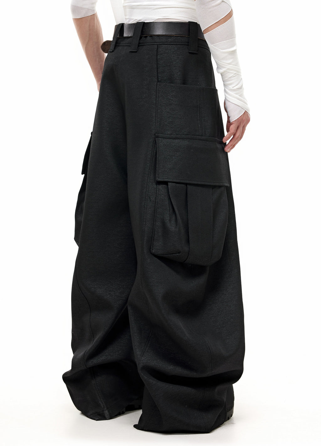 BLADE CUT WIDE CARGOS