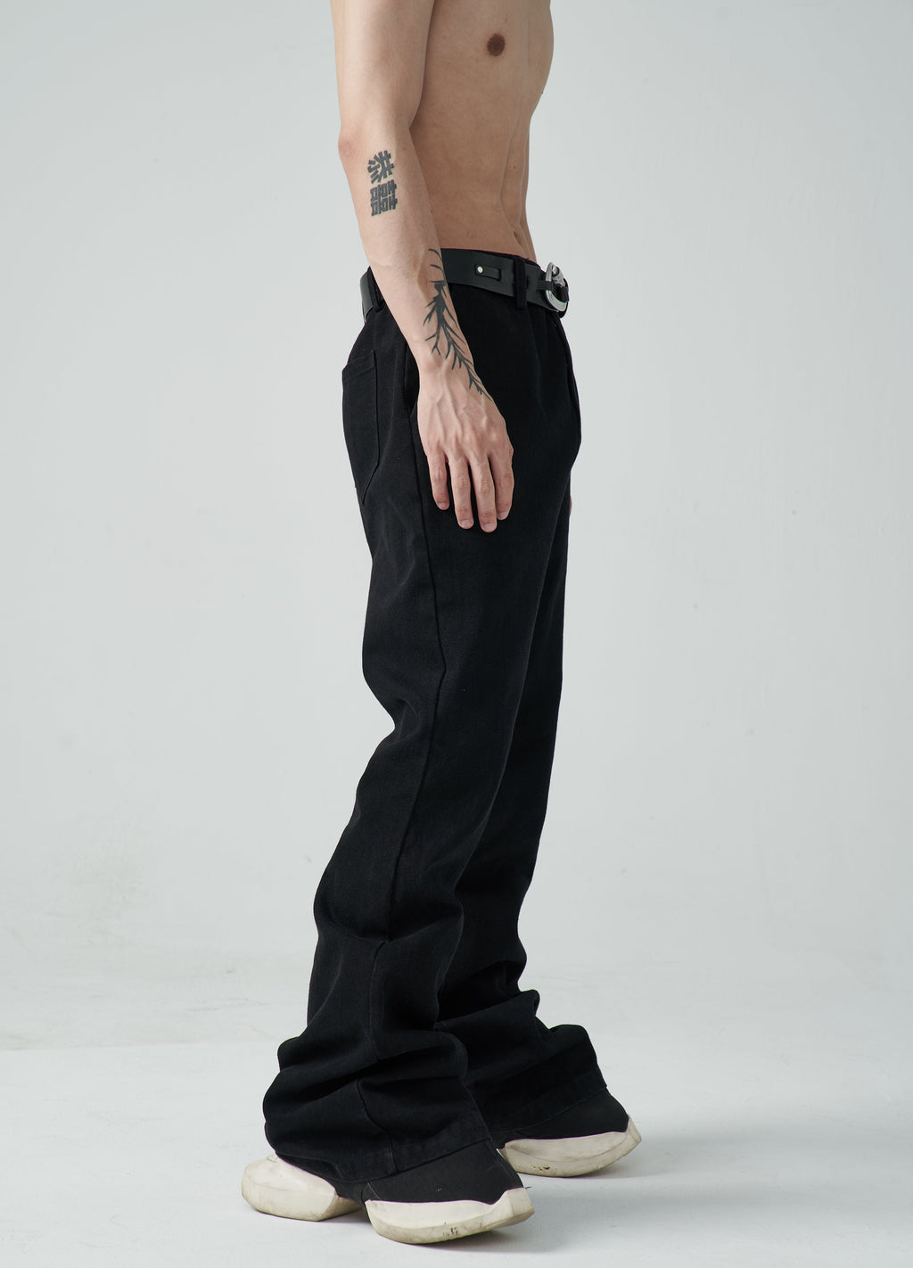 22SS TM Classic Jeans