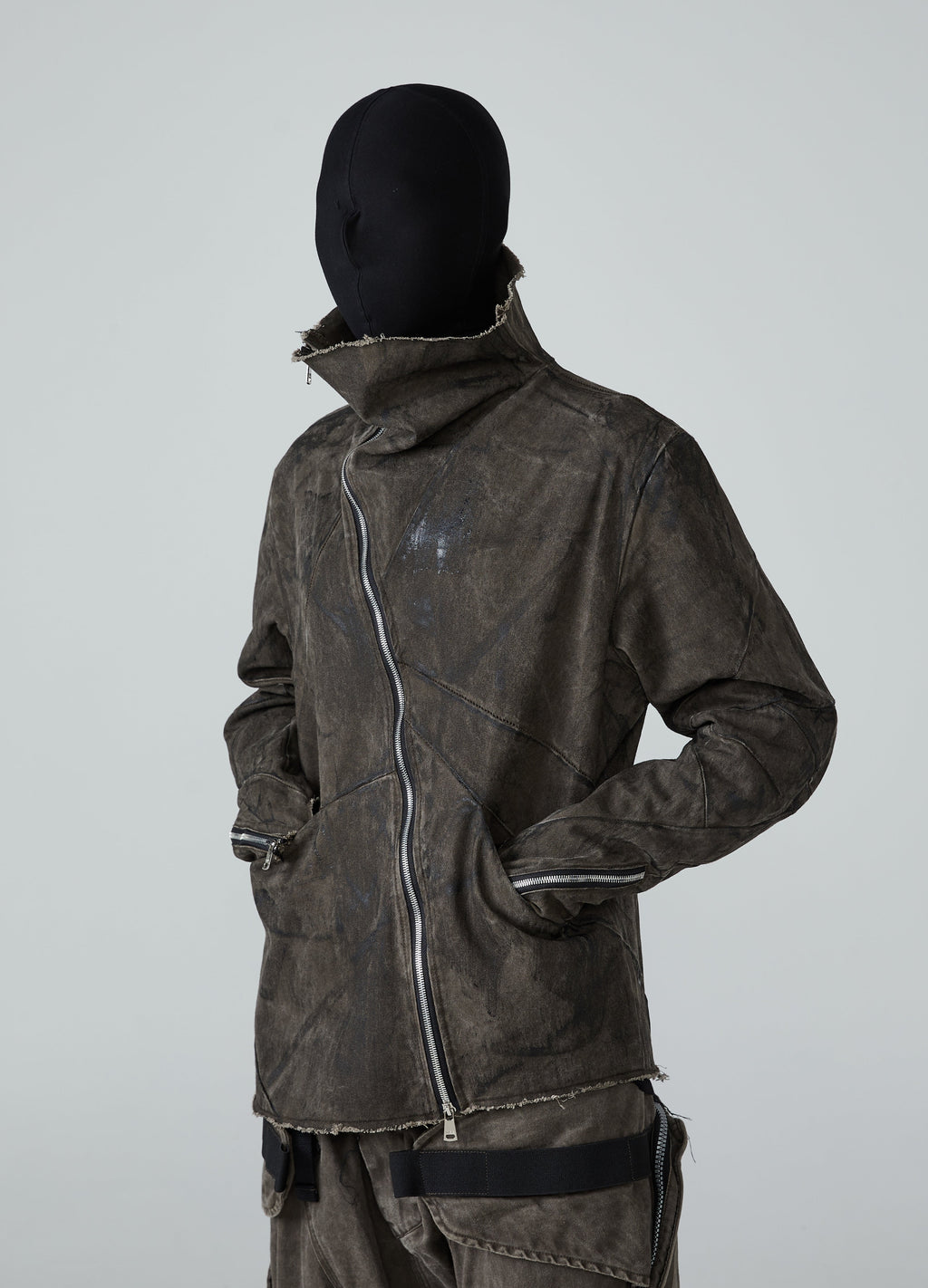 Wasteland Diagonal Zipper Distressed Jacket