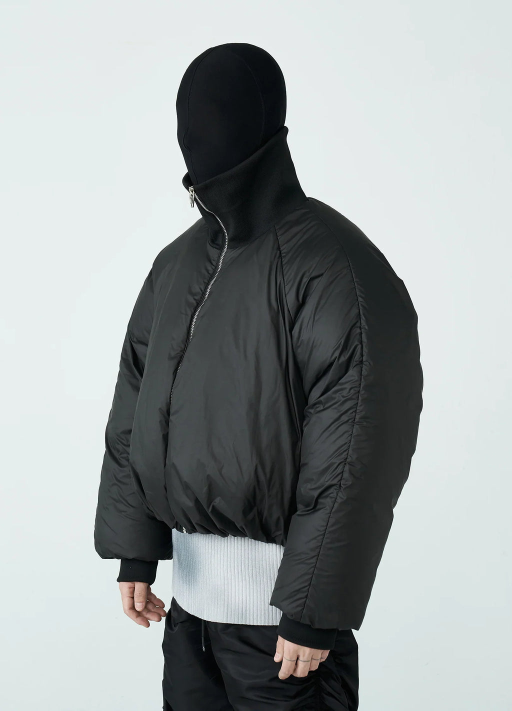 22FW Curved Down Jacket