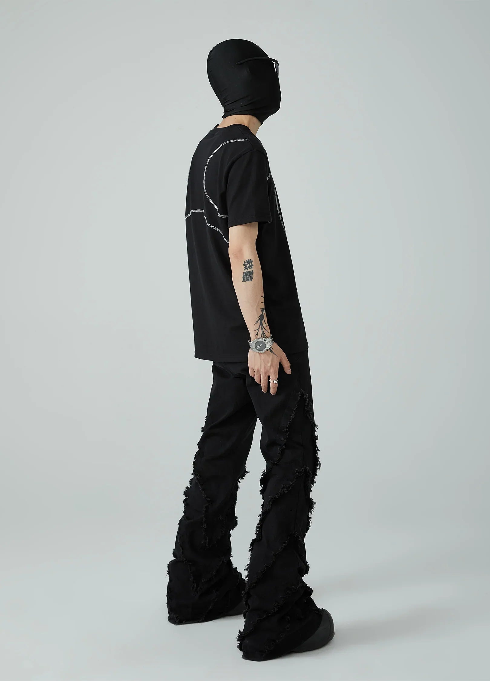 22SS Noir Flare Distressed Denim