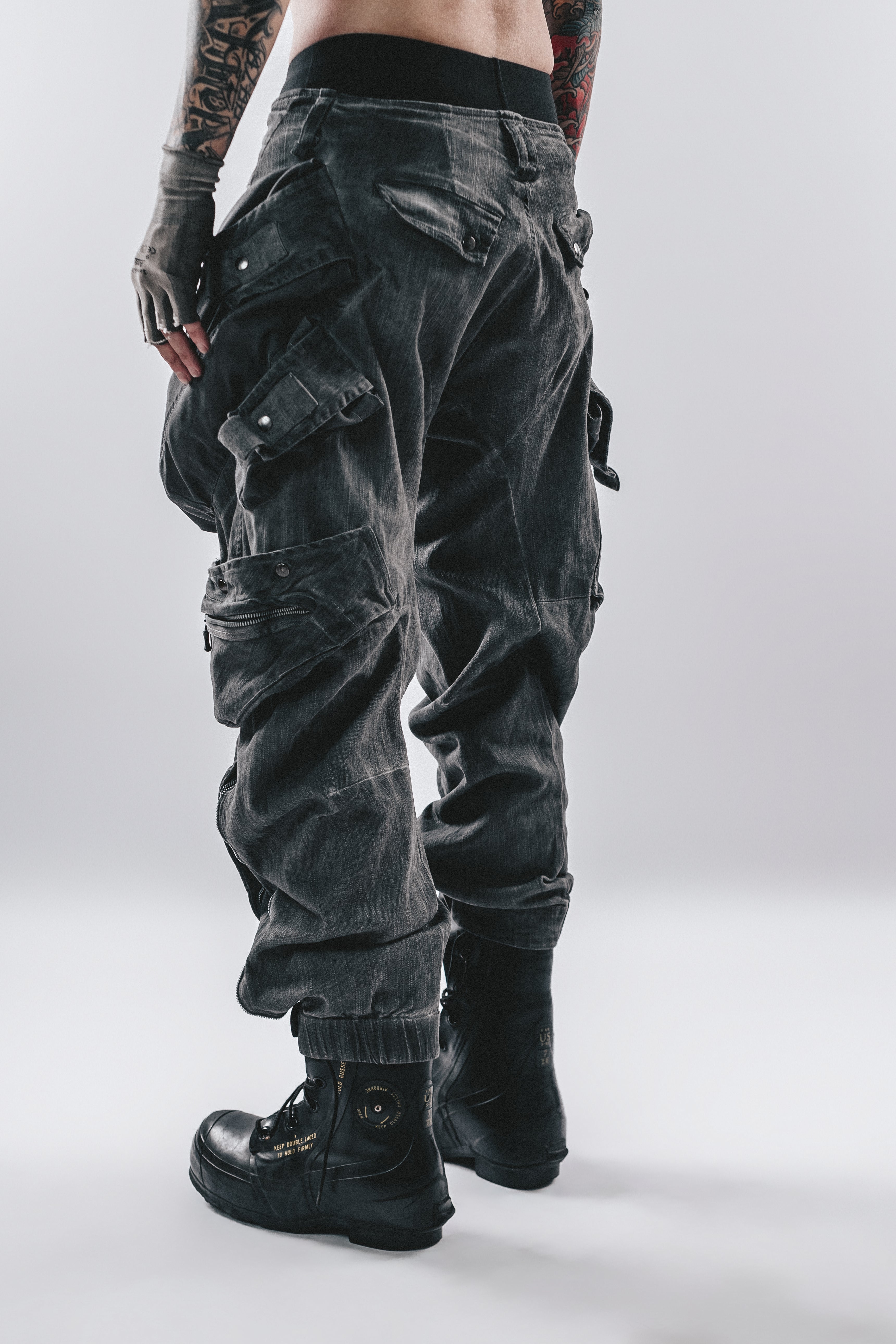 DARKCORE STRAP CARGO PANTS