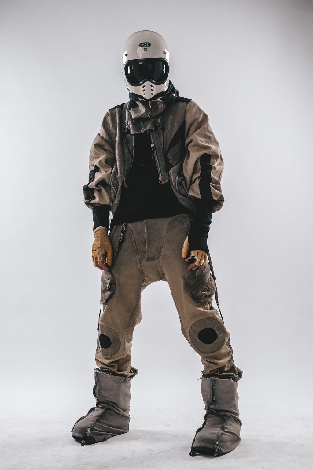 Layered Short Jacket with Detachable Net Hood