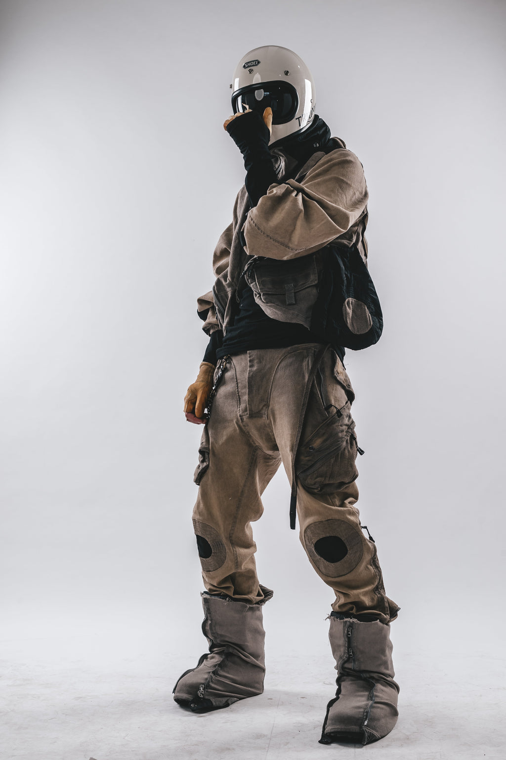 Layered Short Jacket with Detachable Net Hood