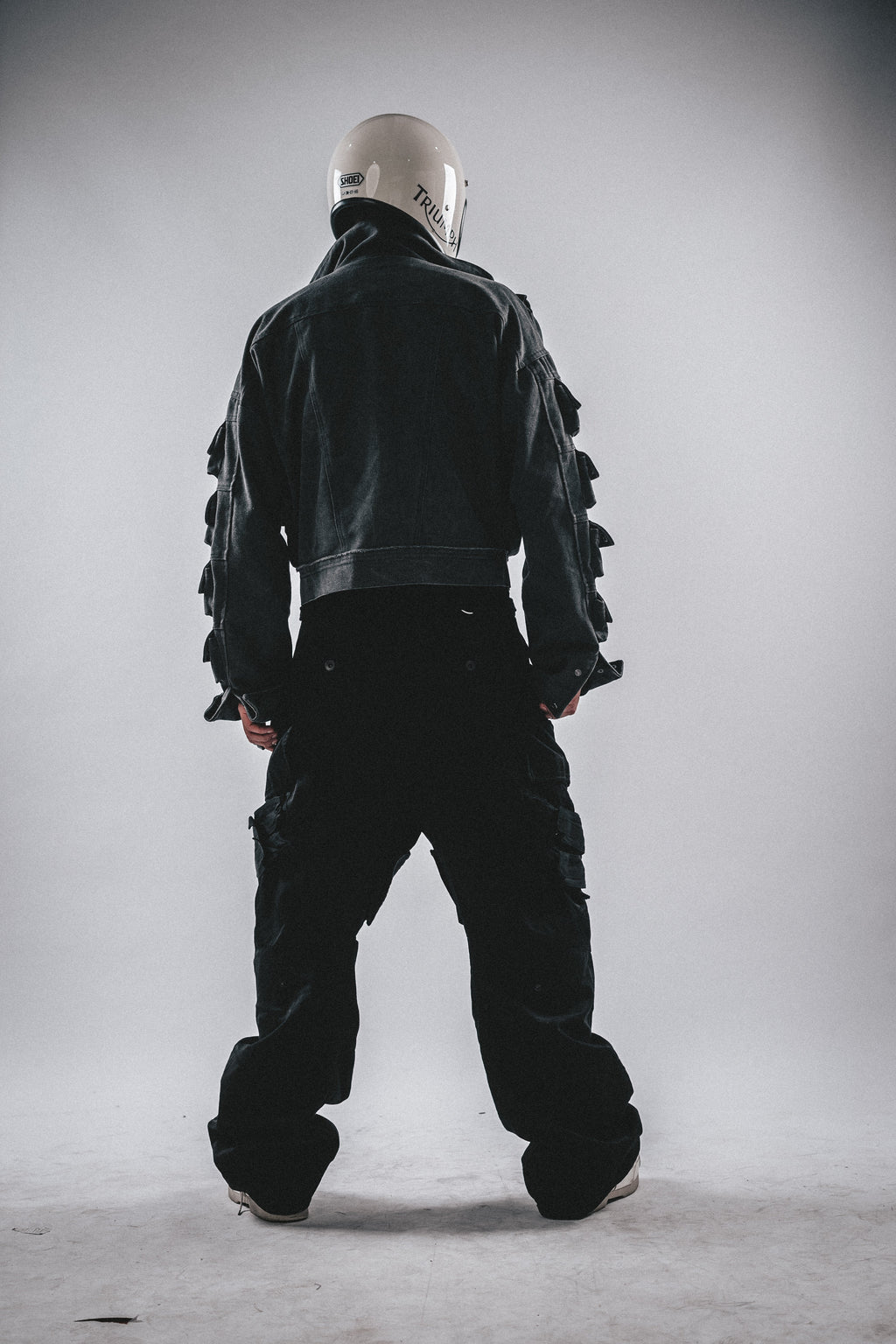 Heavy-Duty Boxy Canvas Jacket with 3D Pockets