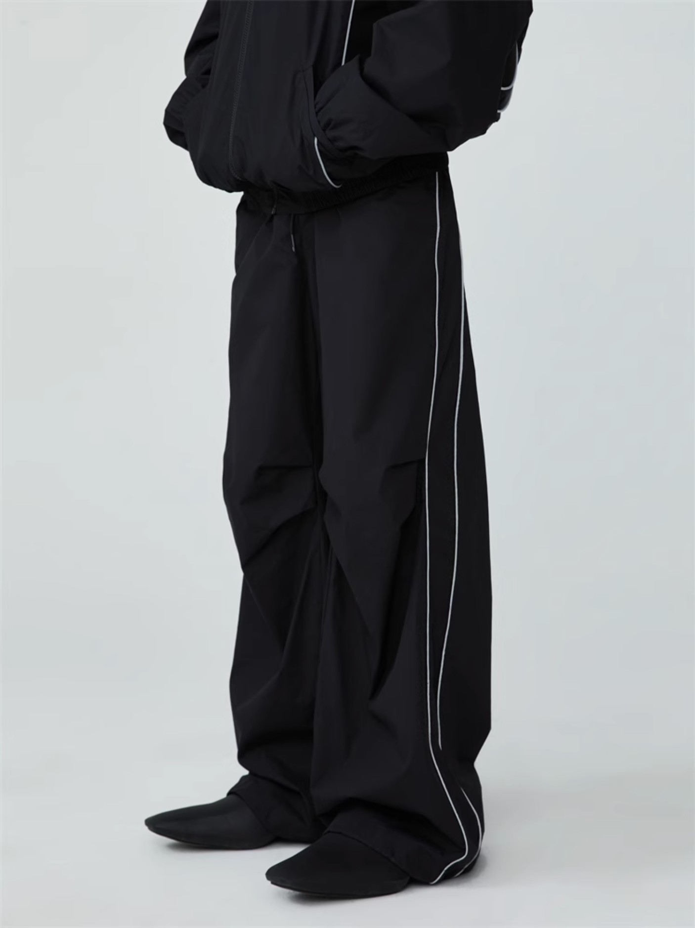 22FW GlowTrack 3M Pants